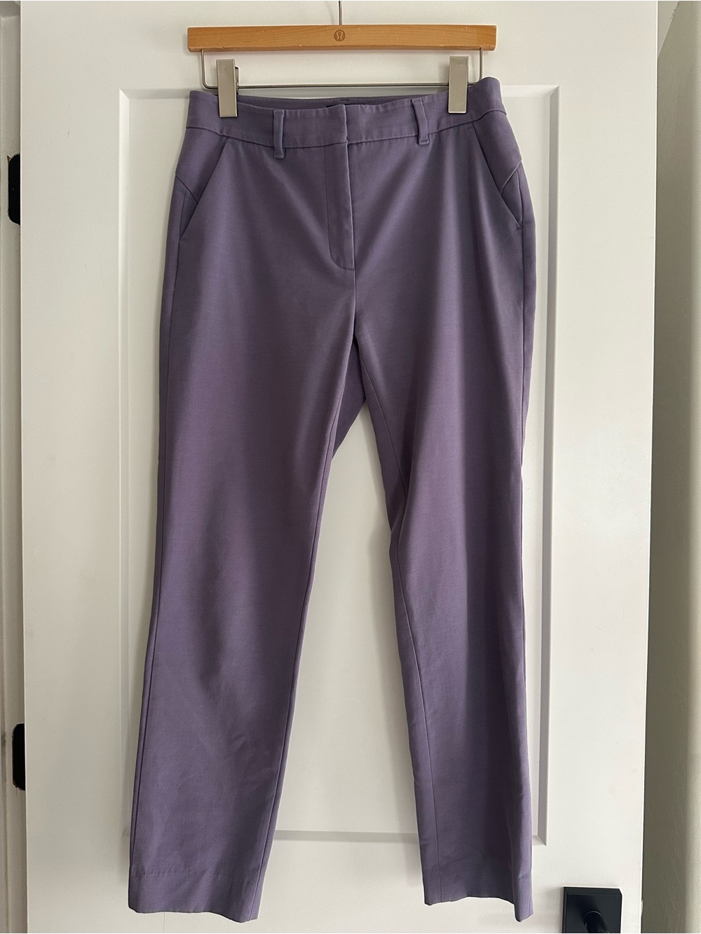 White House Black Market The Slim Ankle Pant Size 4